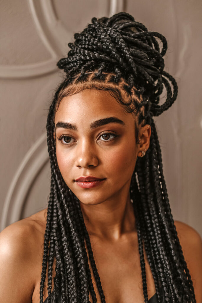 Micro Twisted Half-Up Bun